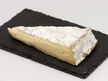 El brie sí que se puede tomar, aunque estés a dieta.