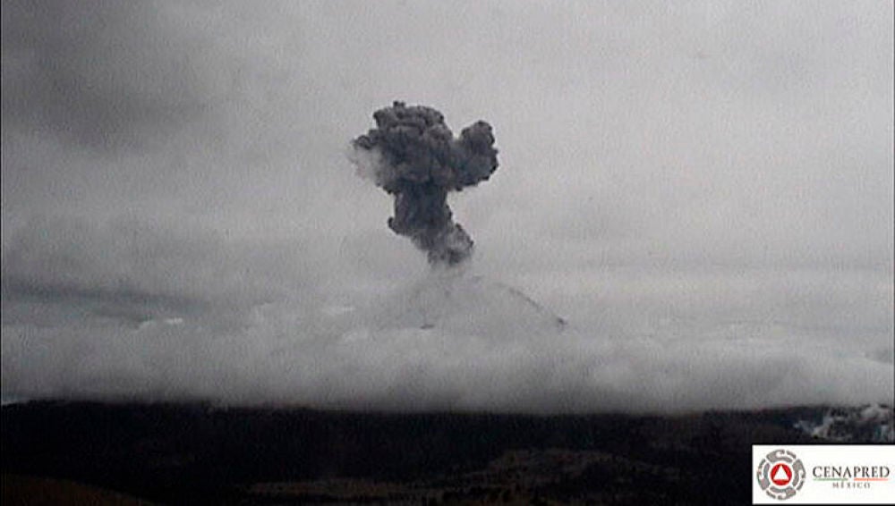 Volcán mexicano Popocatépetl