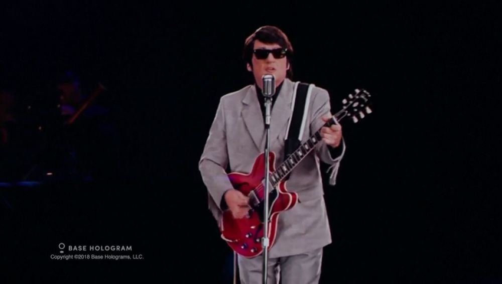 Roy Orbison, gracias al holograma, sale de gira de nuevo