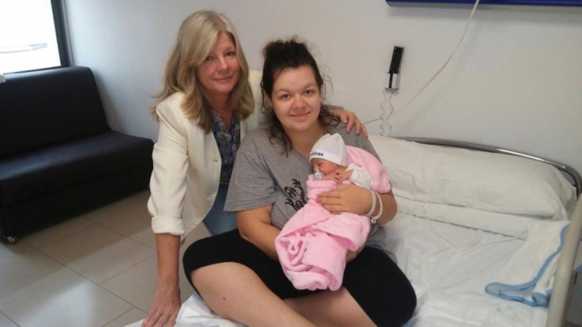 Una turista da a luz en Gran Canaria sin saber que estaba embarazada