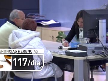 Miles de españoles renuncian a la herencia por los impuestos