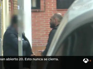 'Espejo Público' se adentra en la 'zona cero' de los narcopisos de Vallecas 'Espejo Público' se adentra en la 'zona cero' de los narcopisos de Vallecas