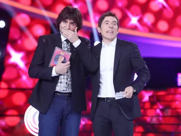 Raúl Pérez, muy emocionado, se hace con el triunfo en el ‘Especial Eurovisión’ de ‘Tu cara me suena’ Raúl Pérez, muy emocionado, se hace con el triunfo en el ‘Especial Eurovisión’ de ‘Tu cara me suena’