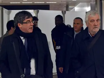 El expresidente de la Generalitat de Cataluña, Carles Puigdemont junto al empresario Josep María Matamala en Bruselas El expresidente de la Generalitat de Cataluña, Carles Puigdemont junto al empresario Josep María Matamala en Bruselas