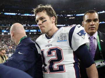 Tom Brady, cabizbajo tras la derrota Tom Brady, cabizbajo tras la derrota