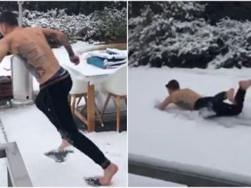 Lucas Hernández juega con la nieve en su casa