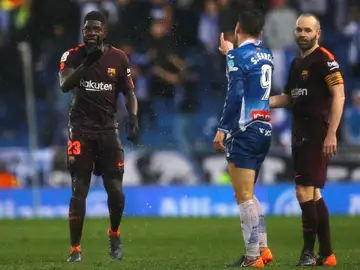 Momento de la discusión entre Umtiti y Sergio García Momento de la discusión entre Umtiti y Sergio García