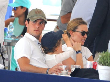 Sergio Álvarez con Marta Ortega y su hijo Sergio Álvarez con Marta Ortega y su hijo