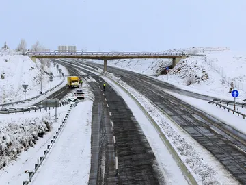 Vista de la autovía A 23 a su paso por Teruel Vista de la autovía A 23 a su paso por Teruel