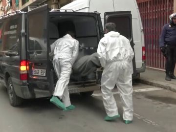 Un menor de 14 años mata de una puñalada a su hermano de 19 en Alicante Un menor de 14 años mata de una puñalada a su hermano de 19 en Alicante