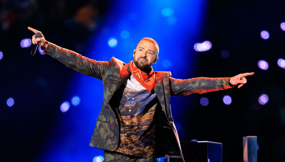 Justin Timberlake durante su actuación en la Super Bowl