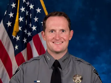 Una fotografía cedida por la oficina del Sherriff del condado de El Paso que muestra al policía Micah Flick, quien fue asesinado a tiros en Colorado Springs Una fotografía cedida por la oficina del Sherriff del condado de El Paso que muestra al policía Micah Flick, quien fue asesinado a tiros en Colorado Springs