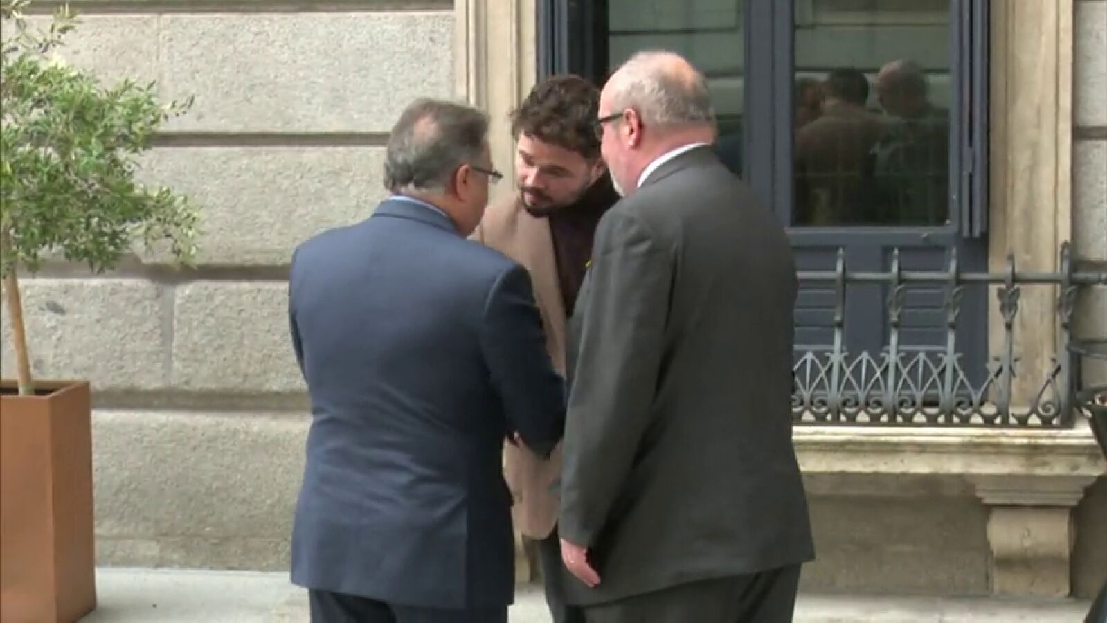 El entorno de Junqueras afirma que tiene problemas para ir a misa en la cárcel
