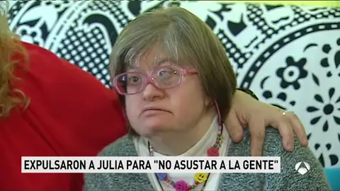 Expulsan de un evento a una mujer con síndrome de Down para "no asustar" a los asistentes Expulsan de un evento a una mujer con síndrome de Down para "no asustar" a los asistentes