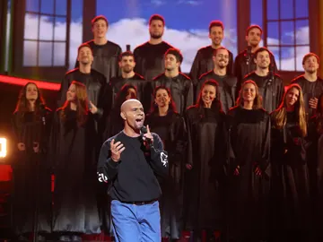 Miquel Fernández vuela alto como R. Kelly con ‘I believe I can fly’ Miquel Fernández vuela alto como R. Kelly con ‘I believe I can fly’