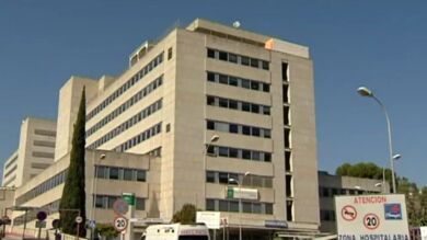 En libertad vigilada la menor de 17 años que presuntamente maltrató a su hija de dos y orden de alejamiento para la abuela