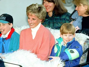 La princesa Diana con sus hijos La princesa Diana con sus hijos