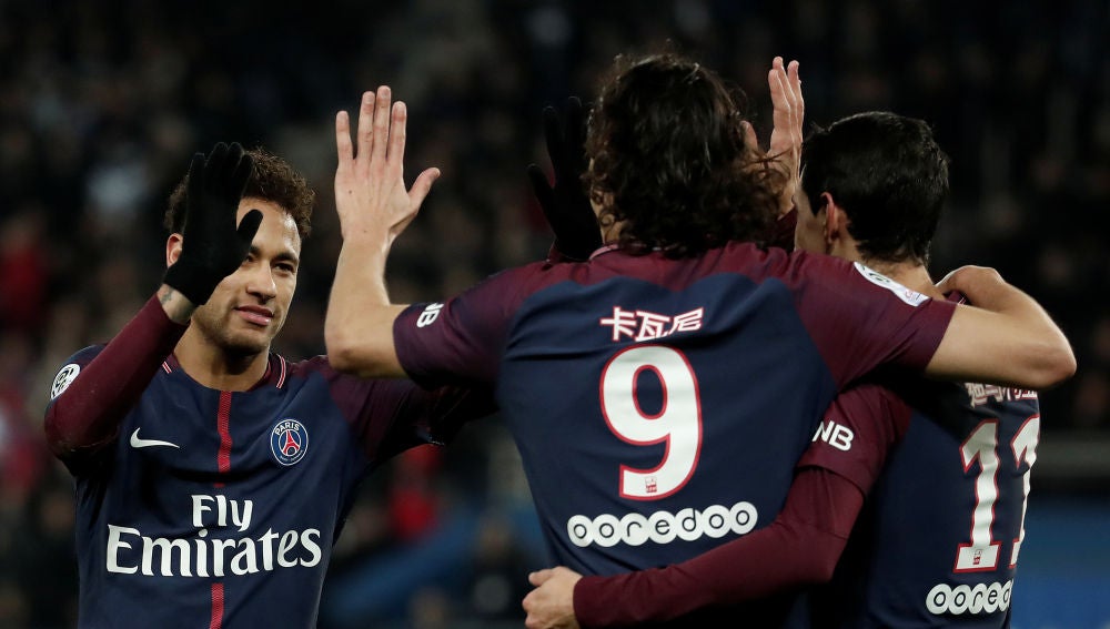 El PSG goleó al Estrasburgo