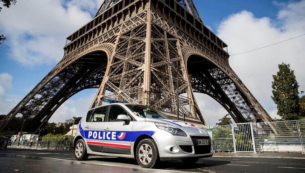 Imagen de archivo del coche de la policía francesa