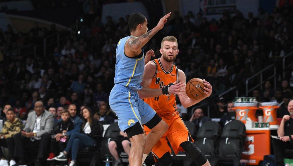 Sabonis, ante Kuzma