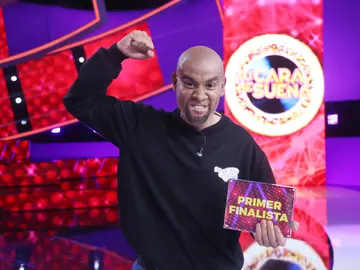 Miquel Fernández gana por séptima vez con su gran imitación como R. Kelly y se convierte en el primer finalista de ‘Tu cara me suena’ Miquel Fernández gana por séptima vez con su gran imitación como R. Kelly y se convierte en el primer finalista de ‘Tu cara me suena’