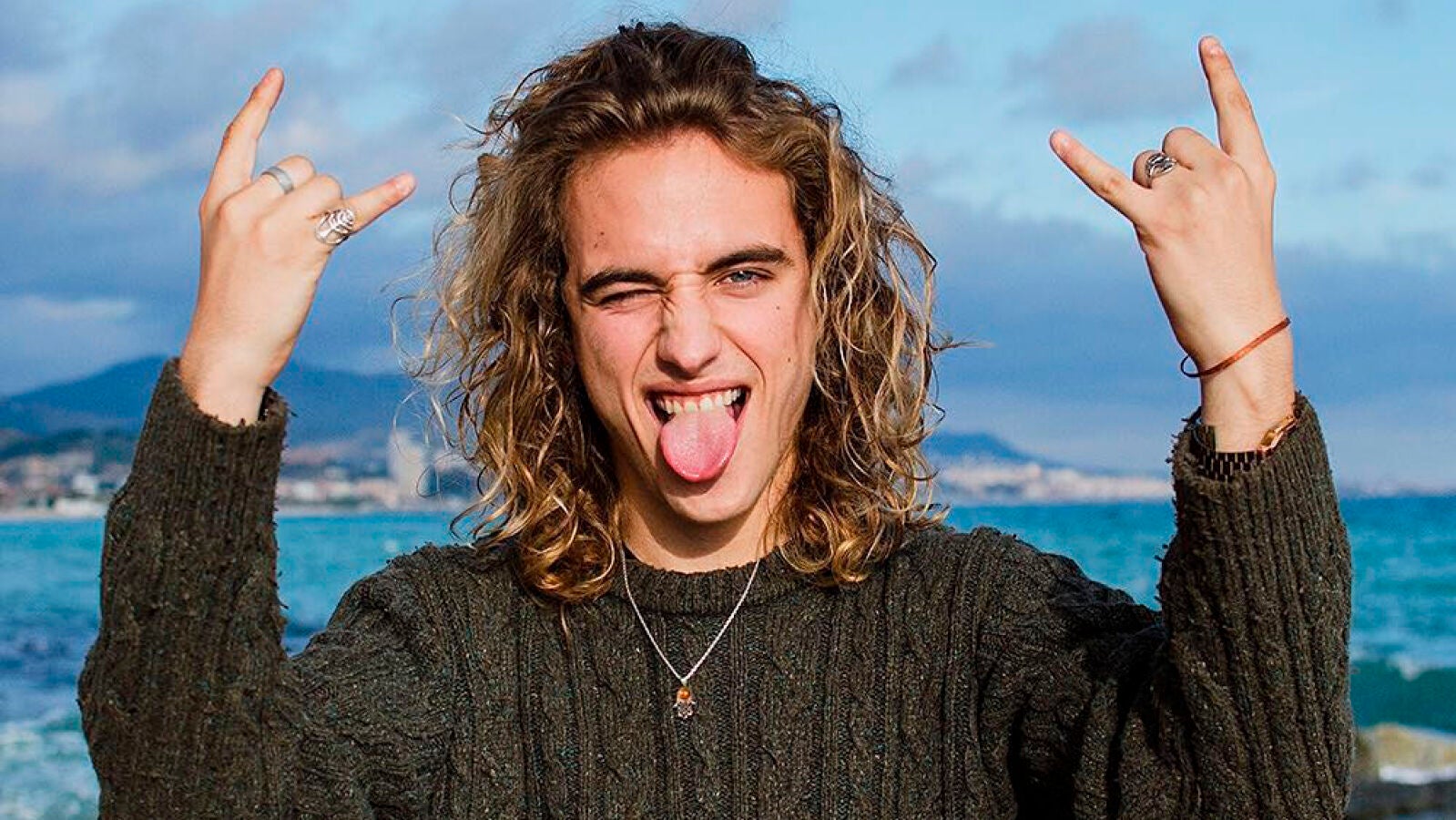 Manel Navarro sorprende a todo el mundo con su radical cambio de look 