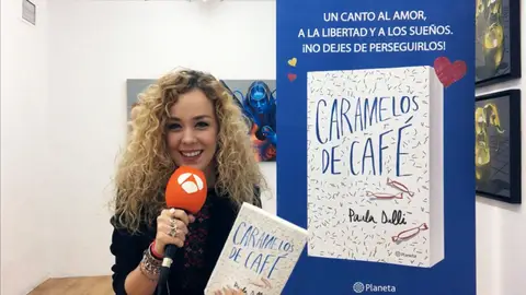 Paula Dalli presenta 'Caramelos de café' Paula Dalli presenta 'Caramelos de café'