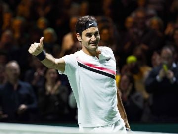 Roger Federer disputando un partido