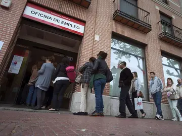 Foto de archivo de una oficina de empleo Foto de archivo de una oficina de empleo