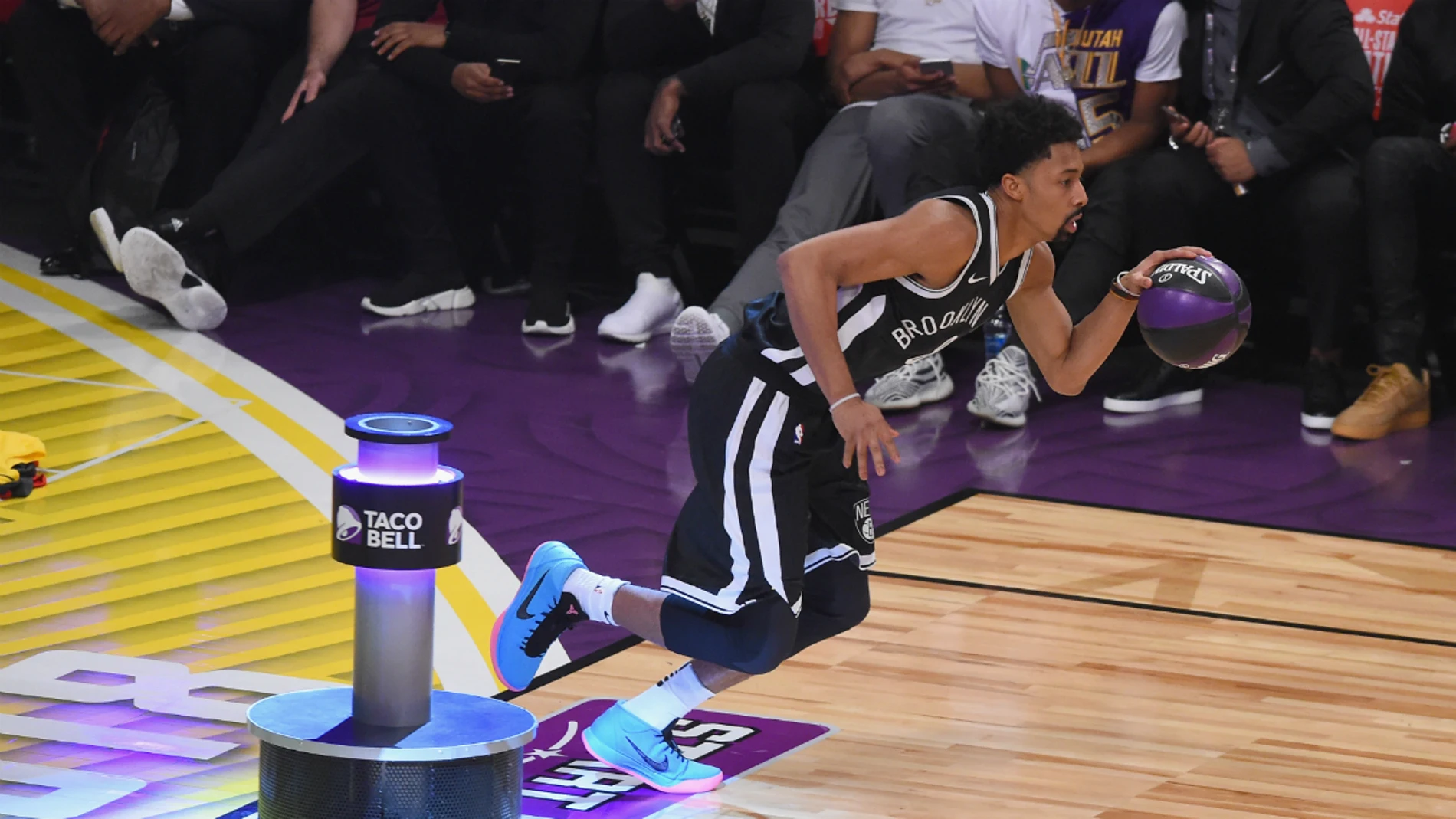 Dinwiddie, en el concurso de habilidades Dinwiddie, en el concurso de habilidades