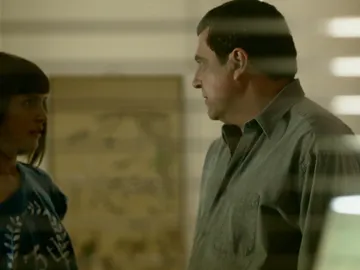 El Chatarrero, a Carol: "Si tienes algún lío, déjalo antes de que nos arrepintamos" El Chatarrero, a Carol: "Si tienes algún lío, déjalo antes de que nos arrepintamos"