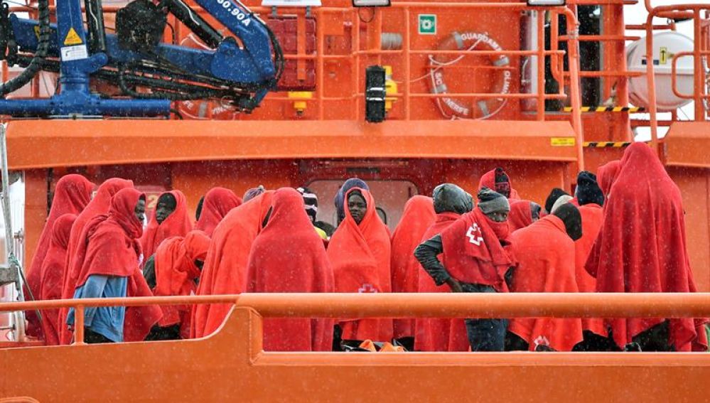 Llegada al puerto de Almería de un grupo de migrantes, en una imagen de archivo.