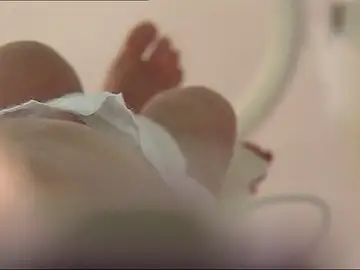 Las "Doctoras milagros" han conseguido recuperar a más de mil bebés con bajo peso Las "Doctoras milagros" han conseguido recuperar a más de mil bebés con bajo peso