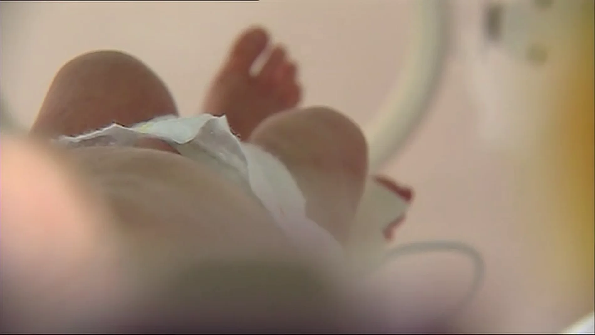 Las "Doctoras milagros" han conseguido recuperar a más de mil bebés con bajo peso Las "Doctoras milagros" han conseguido recuperar a más de mil bebés con bajo peso
