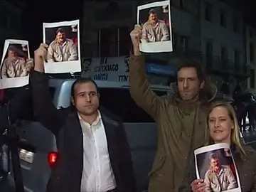 La Fiscalía investiga el homenaje a los dos etarras que colaboraron en el asesinato de Joseba Pagazaurtundúa La Fiscalía investiga el homenaje a los dos etarras que colaboraron en el asesinato de Joseba Pagazaurtundúa