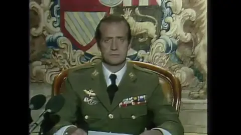 El discurso íntegro del rey Juan Carlos a los españoles tras el fallido golpe de Estado de Tejero el 23F El discurso íntegro del rey Juan Carlos a los españoles tras el fallido golpe de Estado de Tejero el 23F