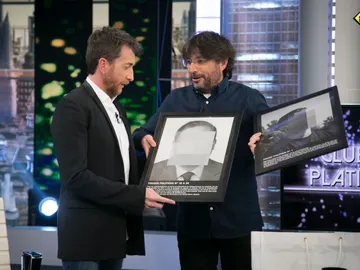 Jordi Évole se une al prestigioso 'Club Platino' de 'El Hormiguero 3.0' Jordi Évole se une al prestigioso 'Club Platino' de 'El Hormiguero 3.0'
