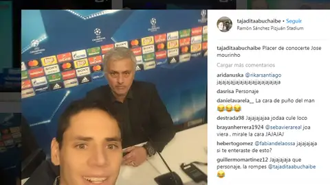 El selfie más surrealista del Pizjuán El selfie más surrealista del Pizjuán