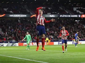 Gameiro celebra el 1-0 ante el Copenhague Gameiro celebra el 1-0 ante el Copenhague