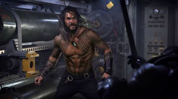 Jason Momoa como Aquaman