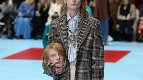 Polémico desfile de Gucci en Milán Polémico desfile de Gucci en Milán