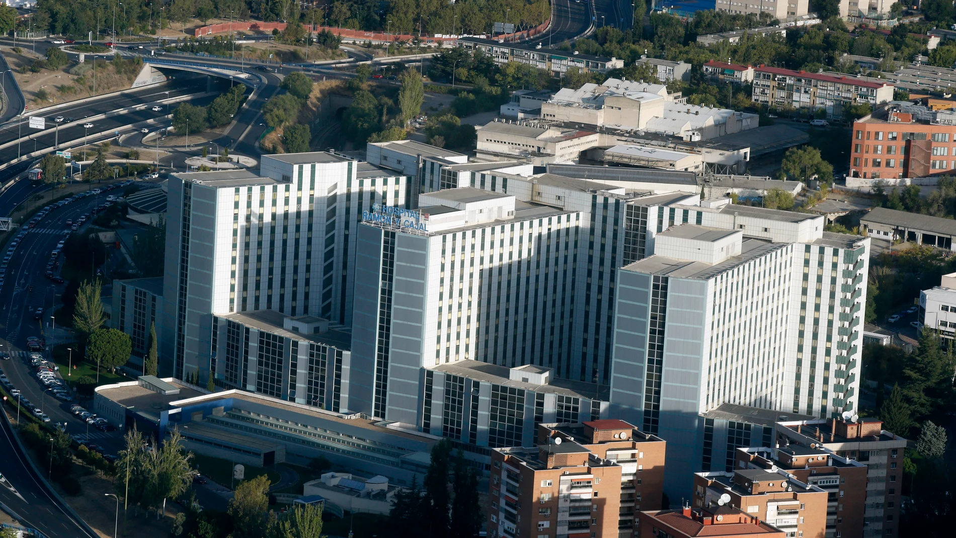Vista general del hospital Ramón y Cajal, en Madrid. Vista general del hospital Ramón y Cajal, en Madrid.