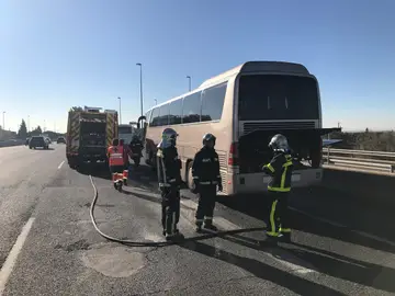 Incendio en un autobús escolar Incendio en un autobús escolar