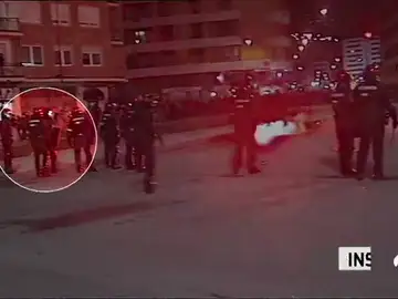 La muerte de un ertzaina, el punto más negro de una noche de terror ultra en Bilbao La muerte de un ertzaina, el punto más negro de una noche de terror ultra en Bilbao