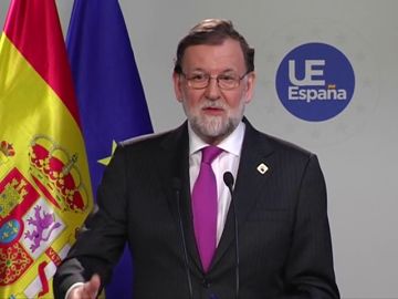 Rajoy pide a los partidos "que no digan que se suban las pensiones porque si no hay dinero tomaremos el pelo a la gente"