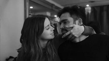 Ana de Armas y Alejandro Pineiro