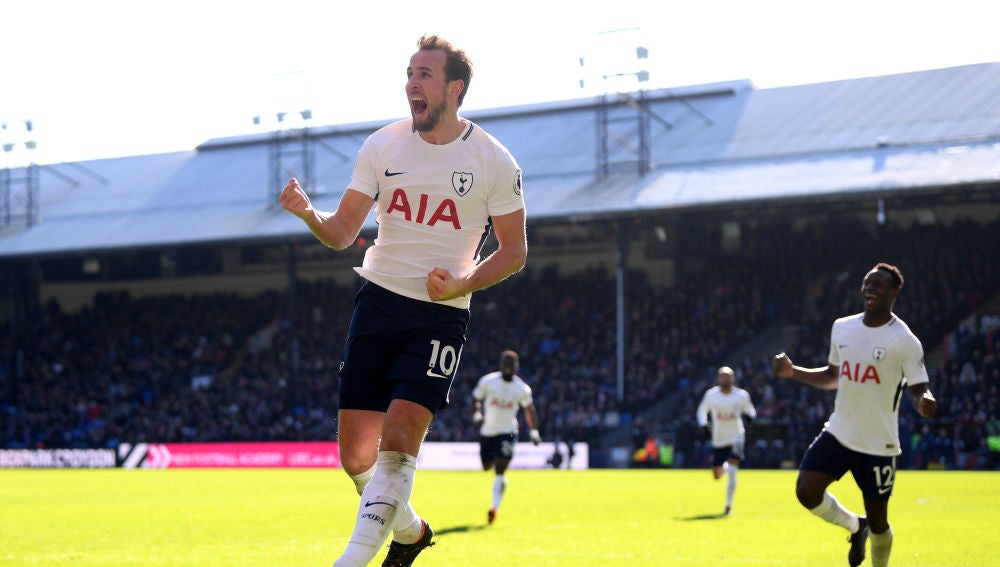 Harry Kane celebra su gol ante el Crystal Palace