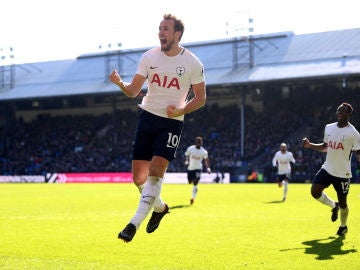 Harry Kane celebra su gol ante el Crystal Palace