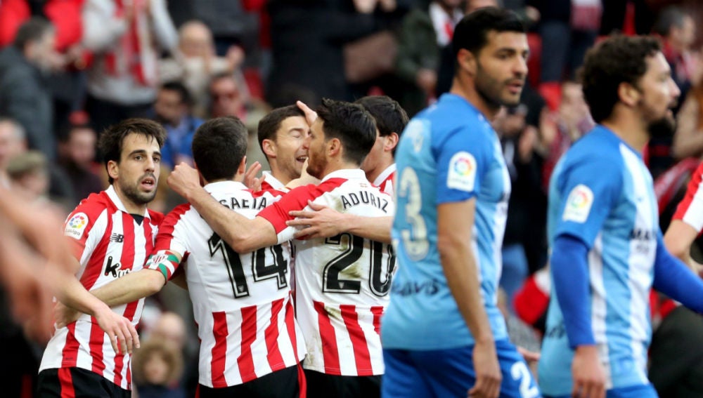 El Athletic celebra un gol