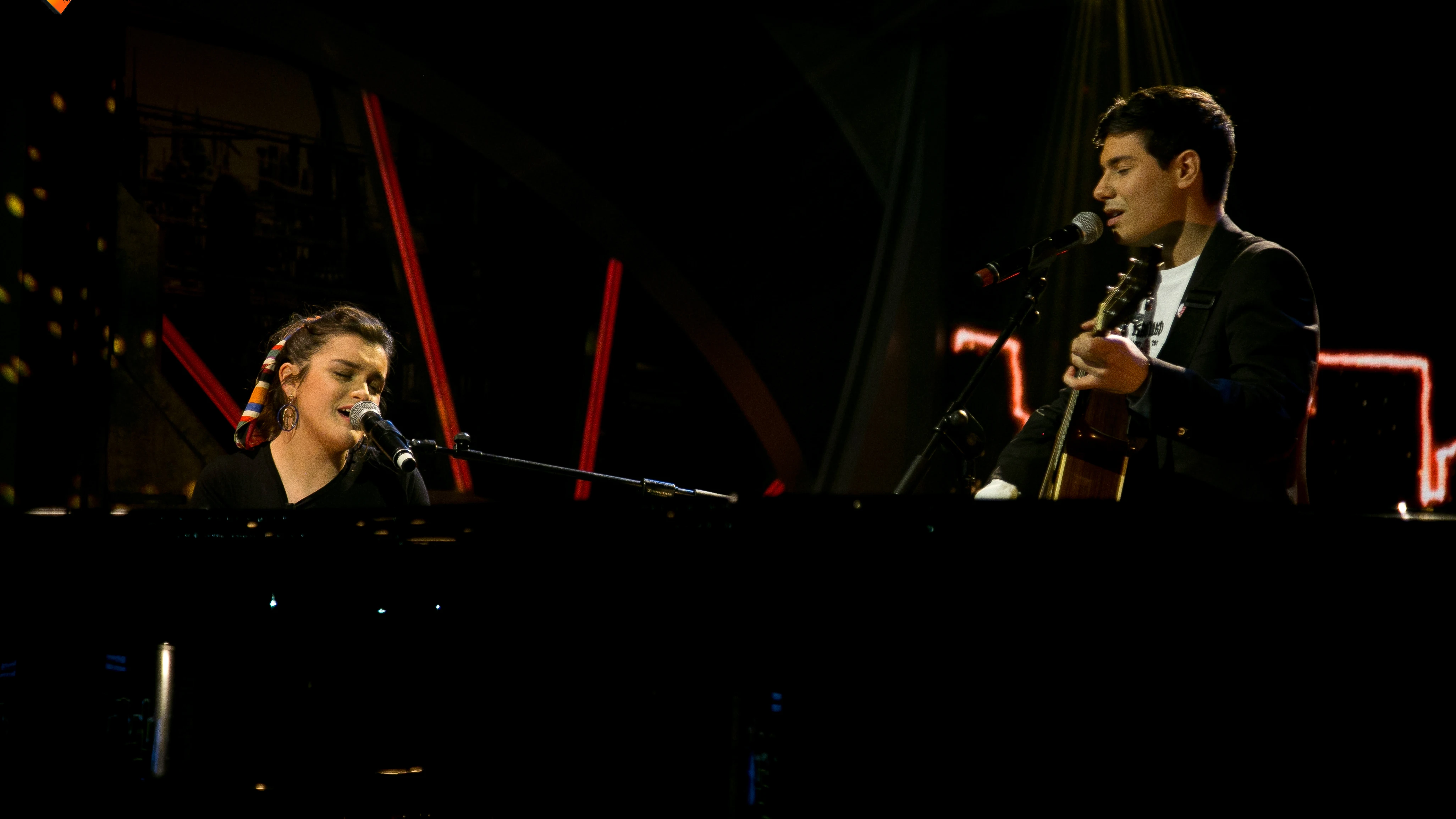Alfred y Amaia conquistan al público de ‘El Hormiguero 3.0’ interpretando ‘Tu canción’, su tema para Eurovisión Alfred y Amaia conquistan al público de ‘El Hormiguero 3.0’ interpretando ‘Tu canción’, su tema para Eurovisión